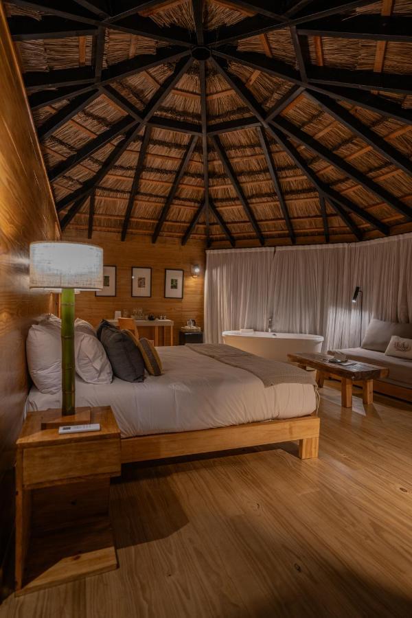 Reserva Natural Iguazu - Pristine Luxury Camp Puerto Libertad ภายนอก รูปภาพ