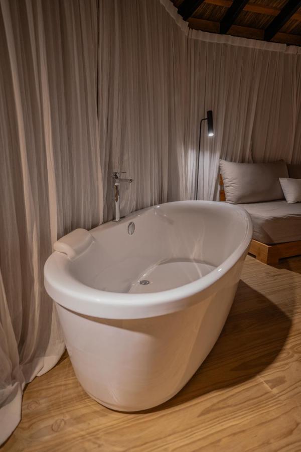 Reserva Natural Iguazu - Pristine Luxury Camp Puerto Libertad ภายนอก รูปภาพ