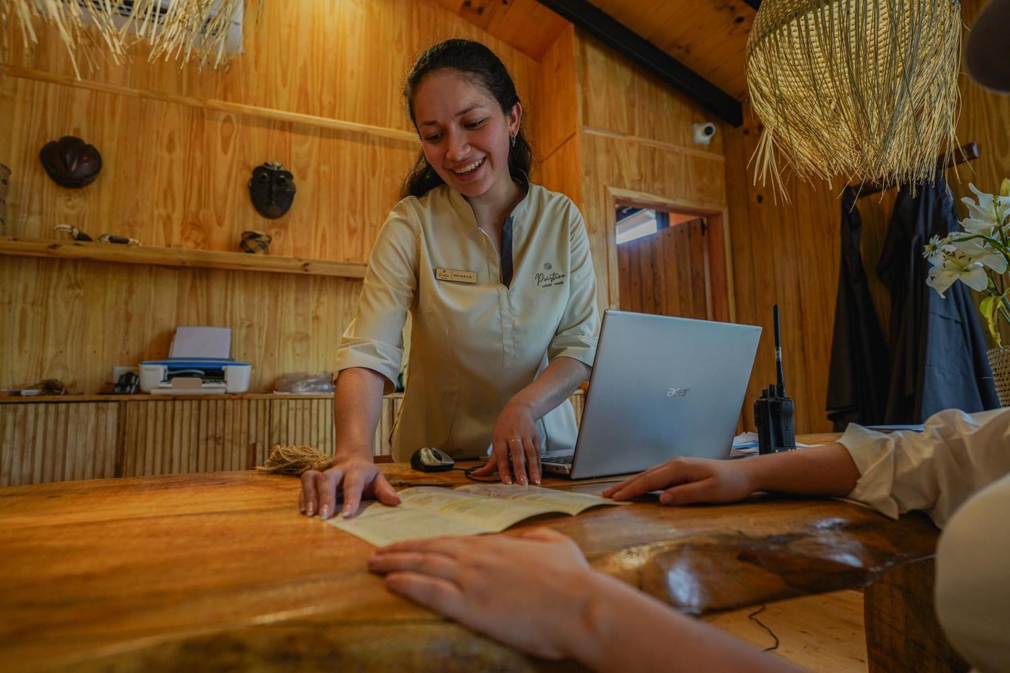 Reserva Natural Iguazu - Pristine Luxury Camp Puerto Libertad ภายนอก รูปภาพ
